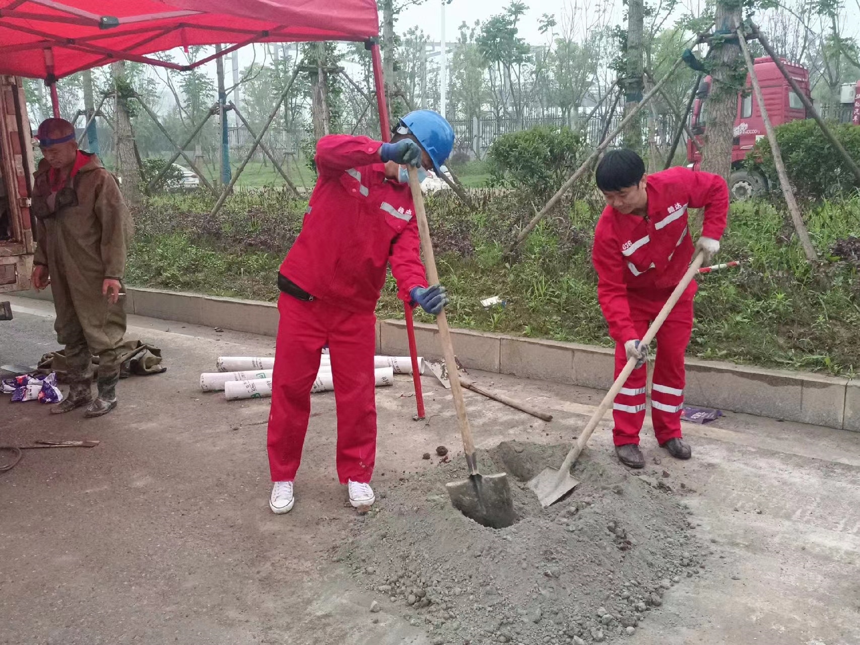 崇明管道疏通哪家好】及时进行市政管道清淤